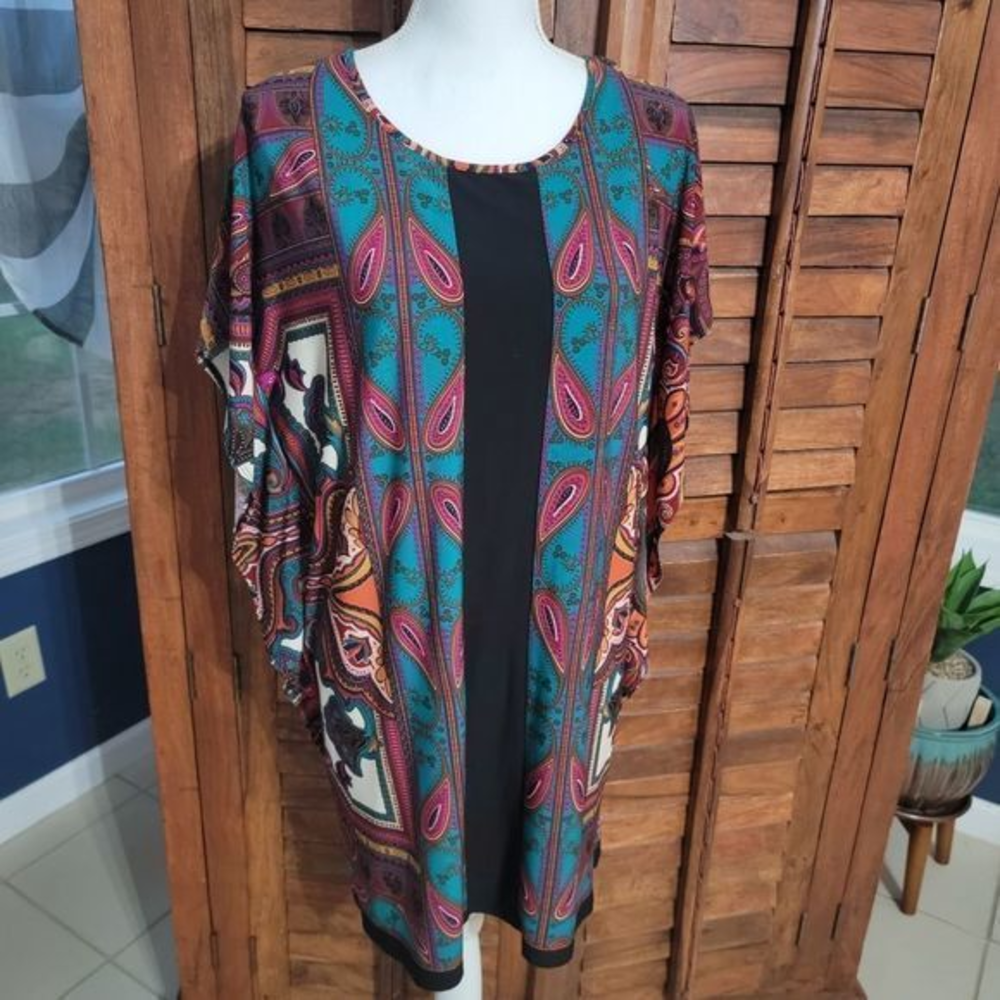 Madison long tunic colorful angel sleeves size large great with leggings‎